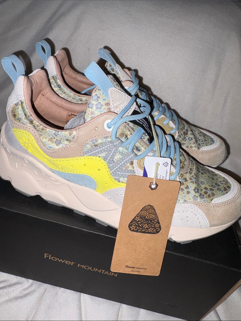 NWT Flower Mountain Yamano 3 Sneaker in Cream Yellow - Picture 8 of 15